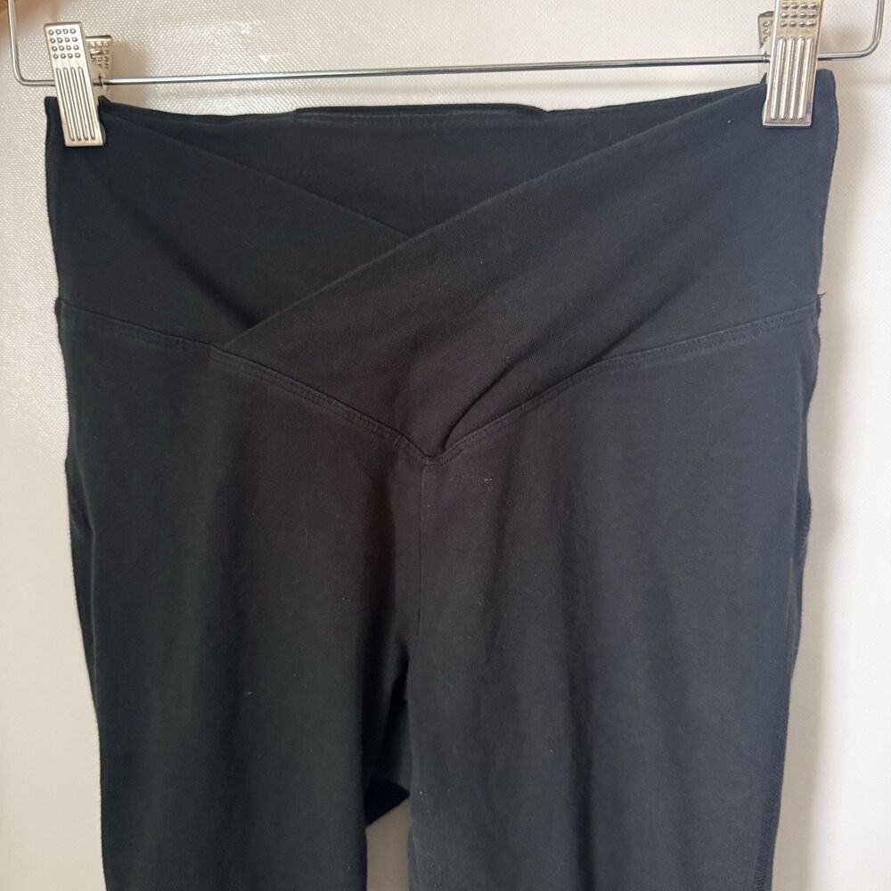 VS Pink Leggings M Black Cotton V Crossover Full Length Activewear Gym Casual - Picture 5 of 9